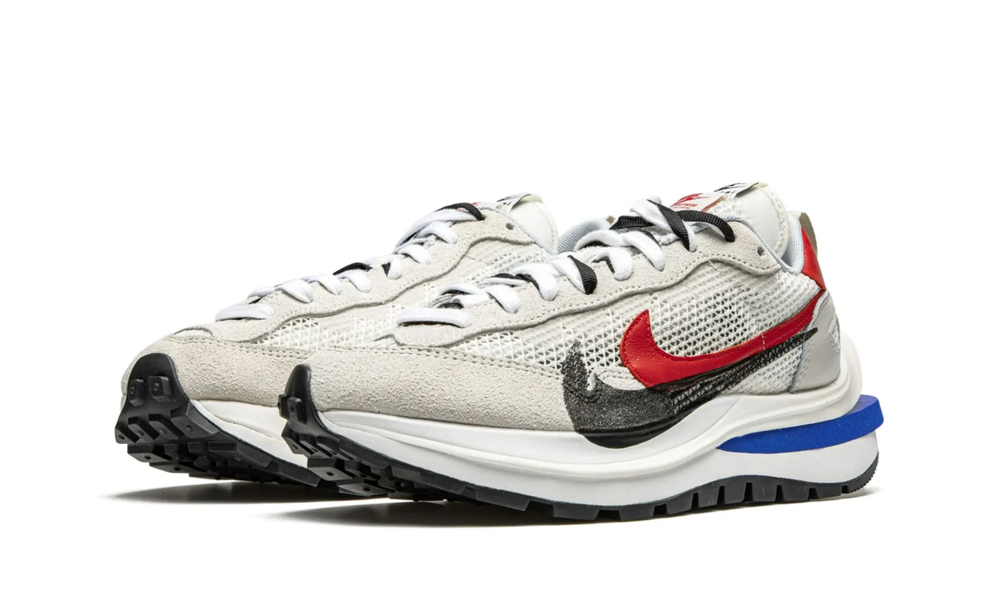 Nike Vaporwaffle sacai Sport Fuchsia Game Royal