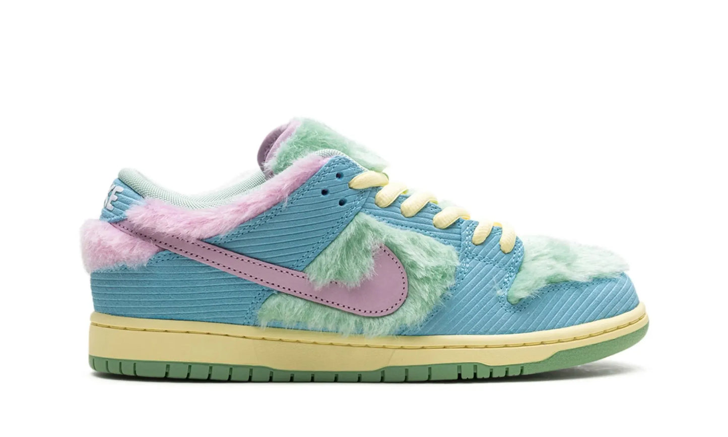 Nike SB Dunk Low Verdy Visty