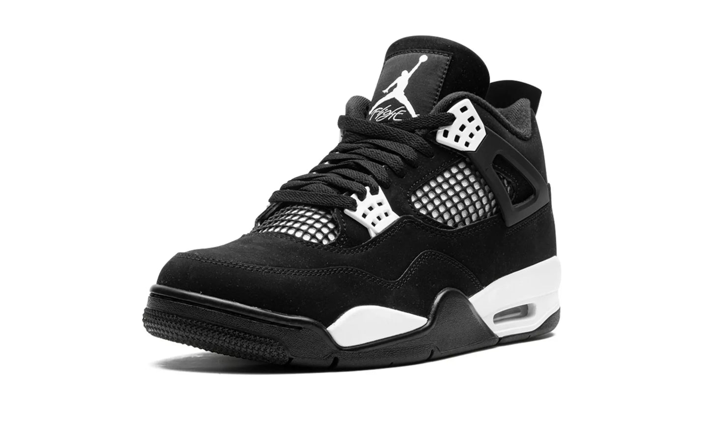 Jordan 4 Retro White Thunder
