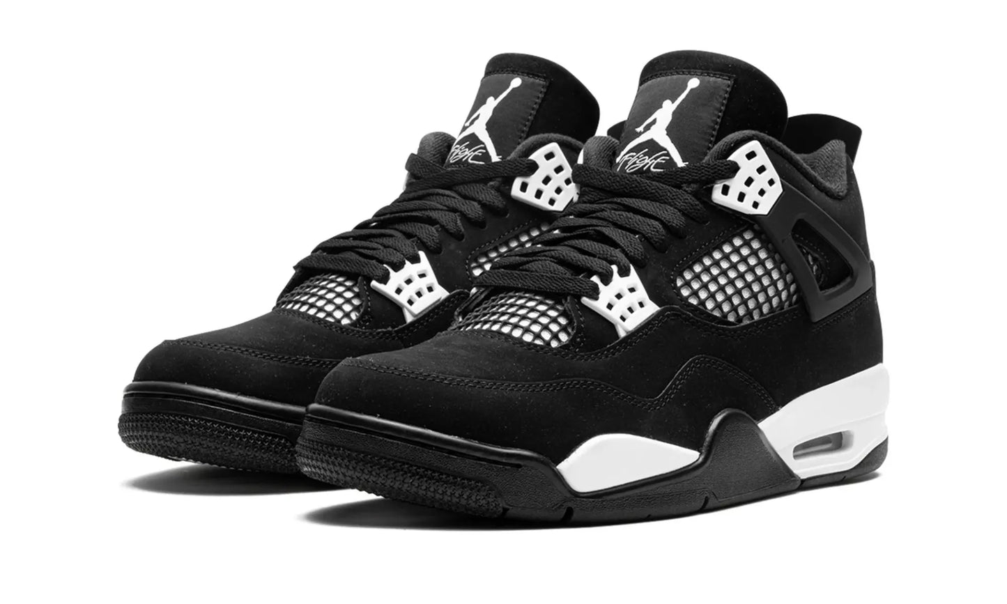 Jordan 4 Retro White Thunder