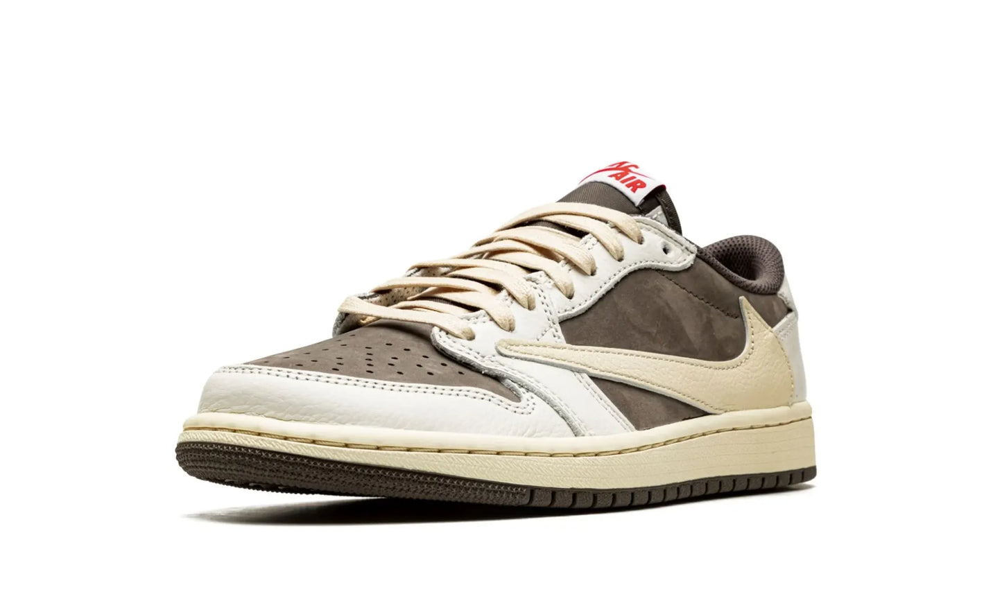 Jordan 1 Retro Low OG SP Travis Scott Reverse Mocha