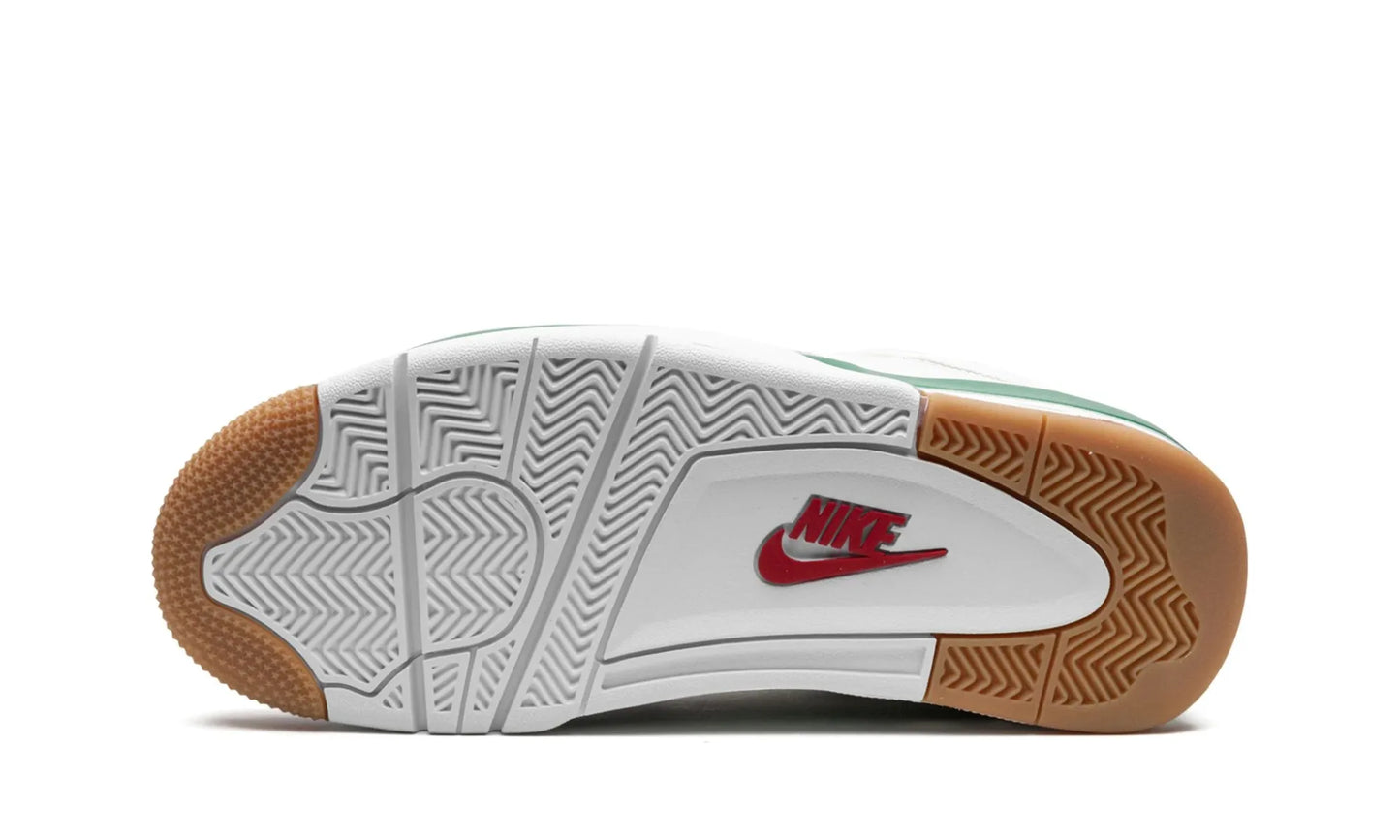 Jordan 4 Retro SB Pine Green