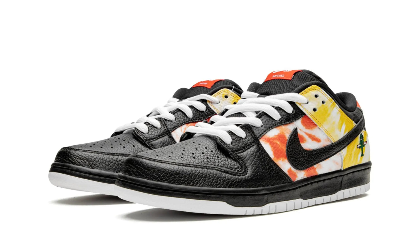 Nike SB Dunk Low Raygun Tie-Dye Black