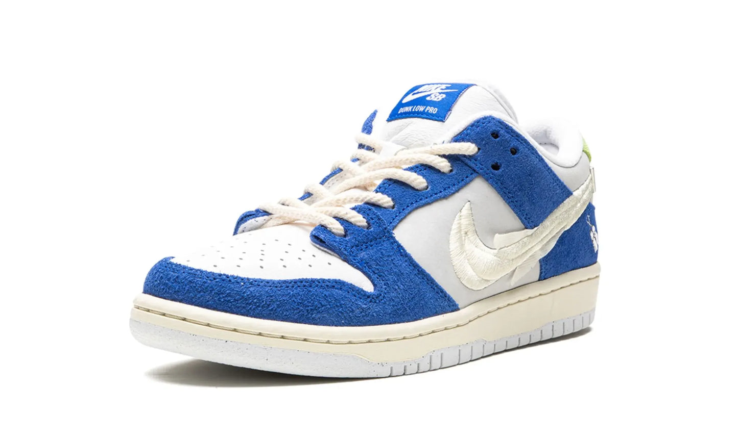 Nike SB Dunk Low Pro Fly Streetwear Gardenia