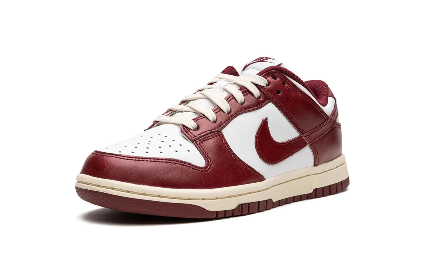 Nike Dunk Low PRM Vintage Team Red (W)