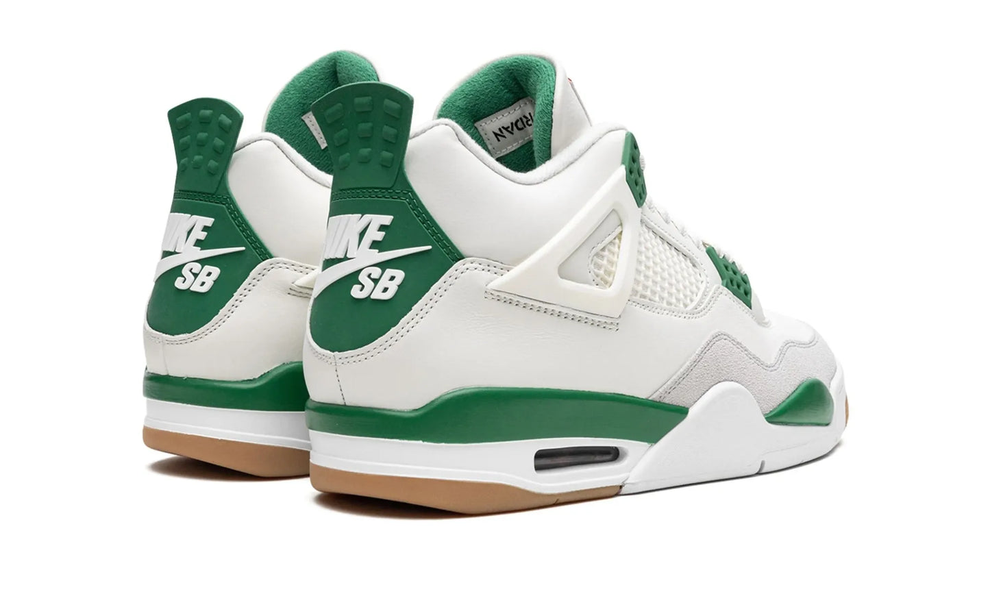 Jordan 4 Retro SB Pine Green