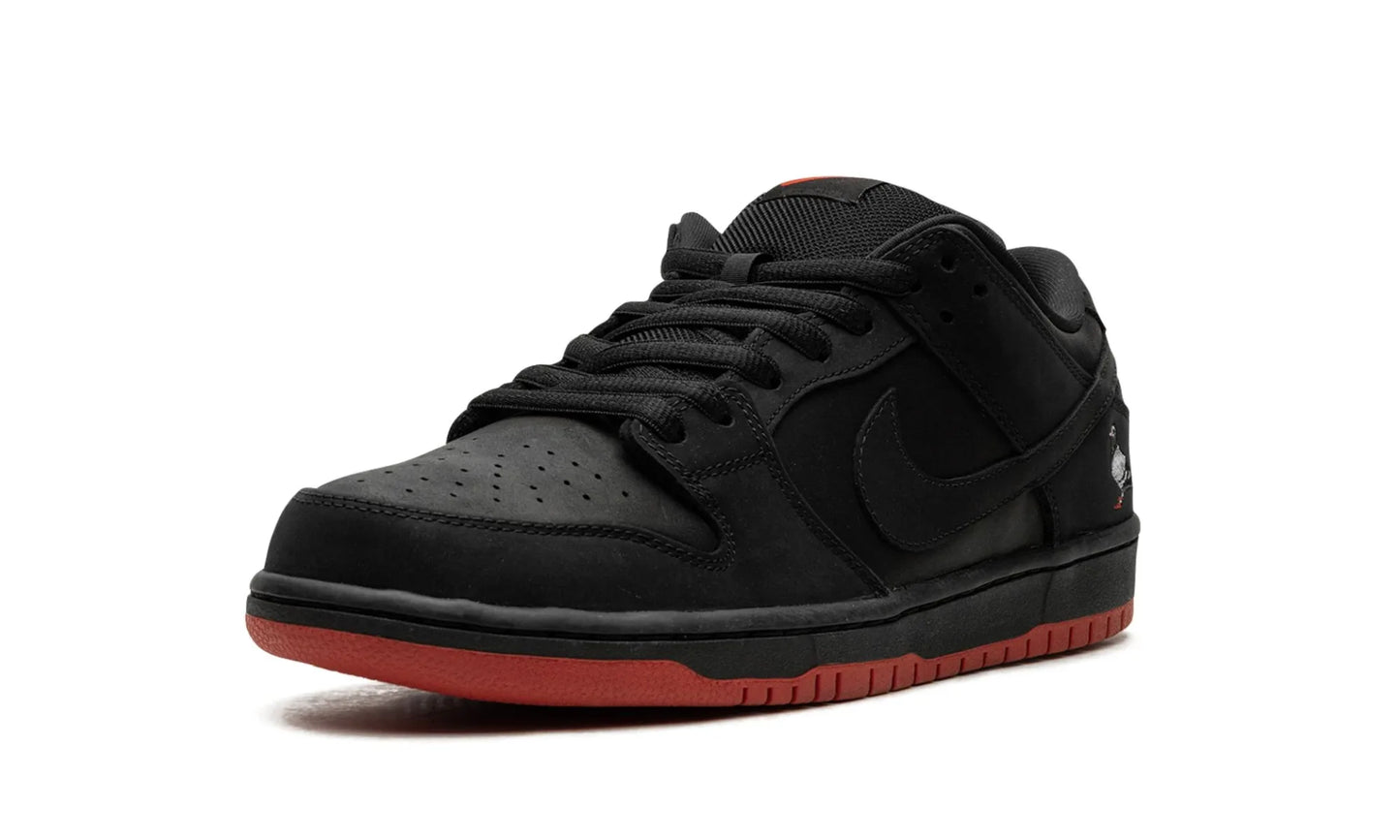 Nike SB Dunk Low Black Pigeon