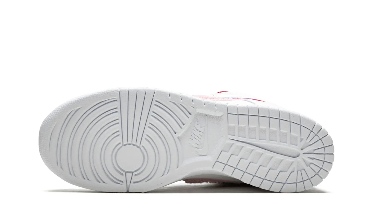 Nike SB Dunk Low Parra