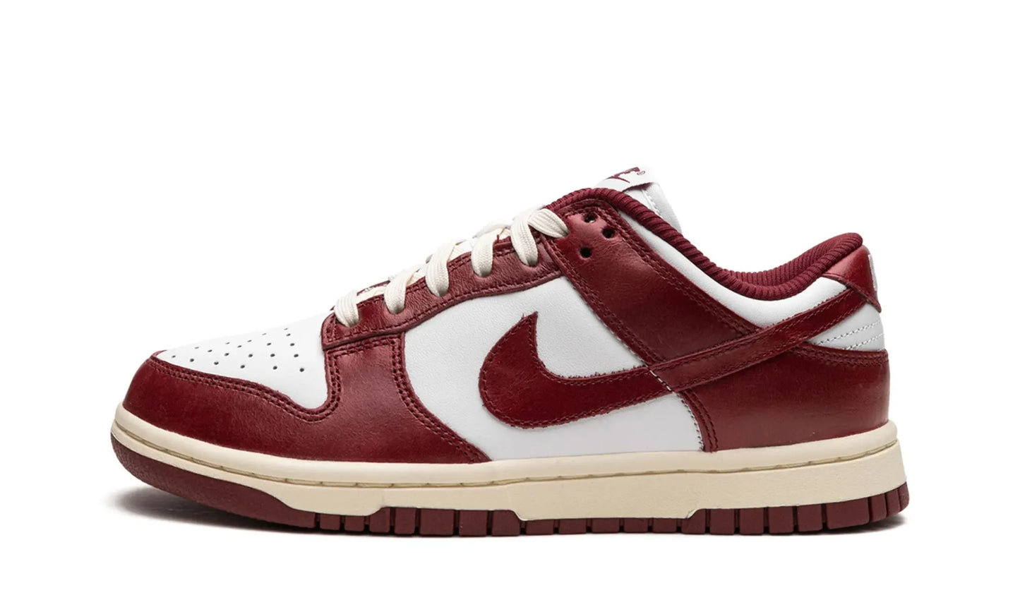 Nike Dunk Low PRM Vintage Team Red (W)