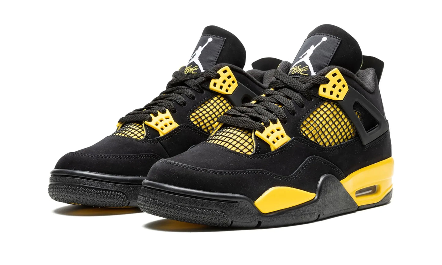 Jordan 4 Retro Thunder (2023)
