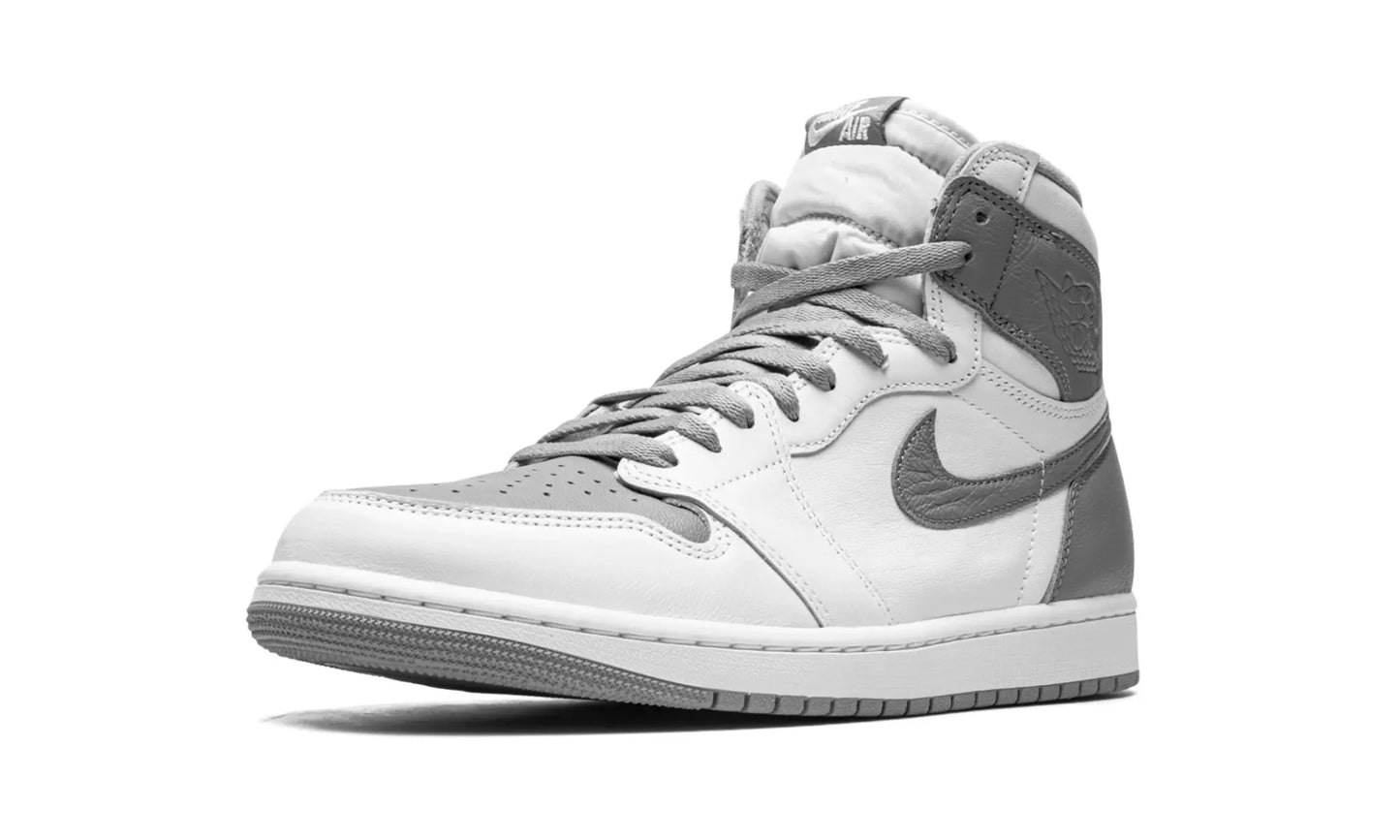 Jordan 1 Retro High OG Stealth