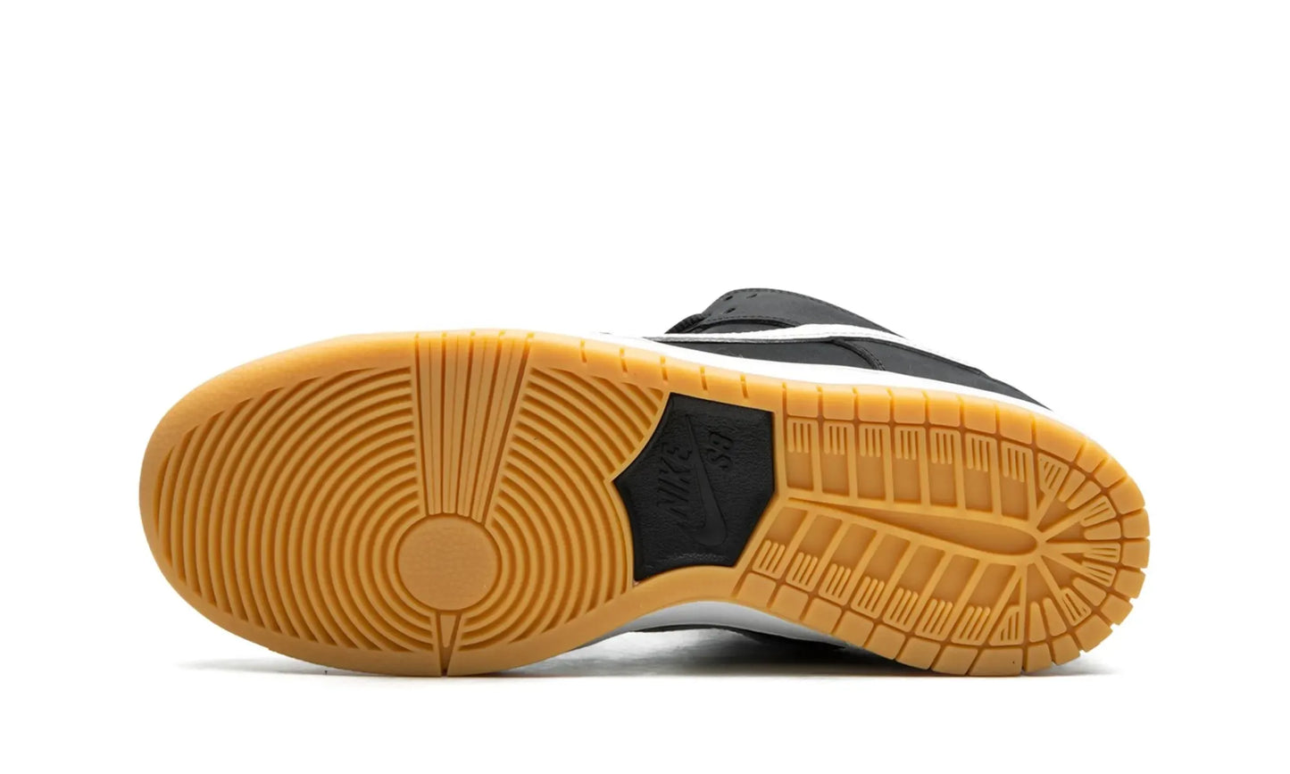 Nike SB Dunk Low Pro Black Gum