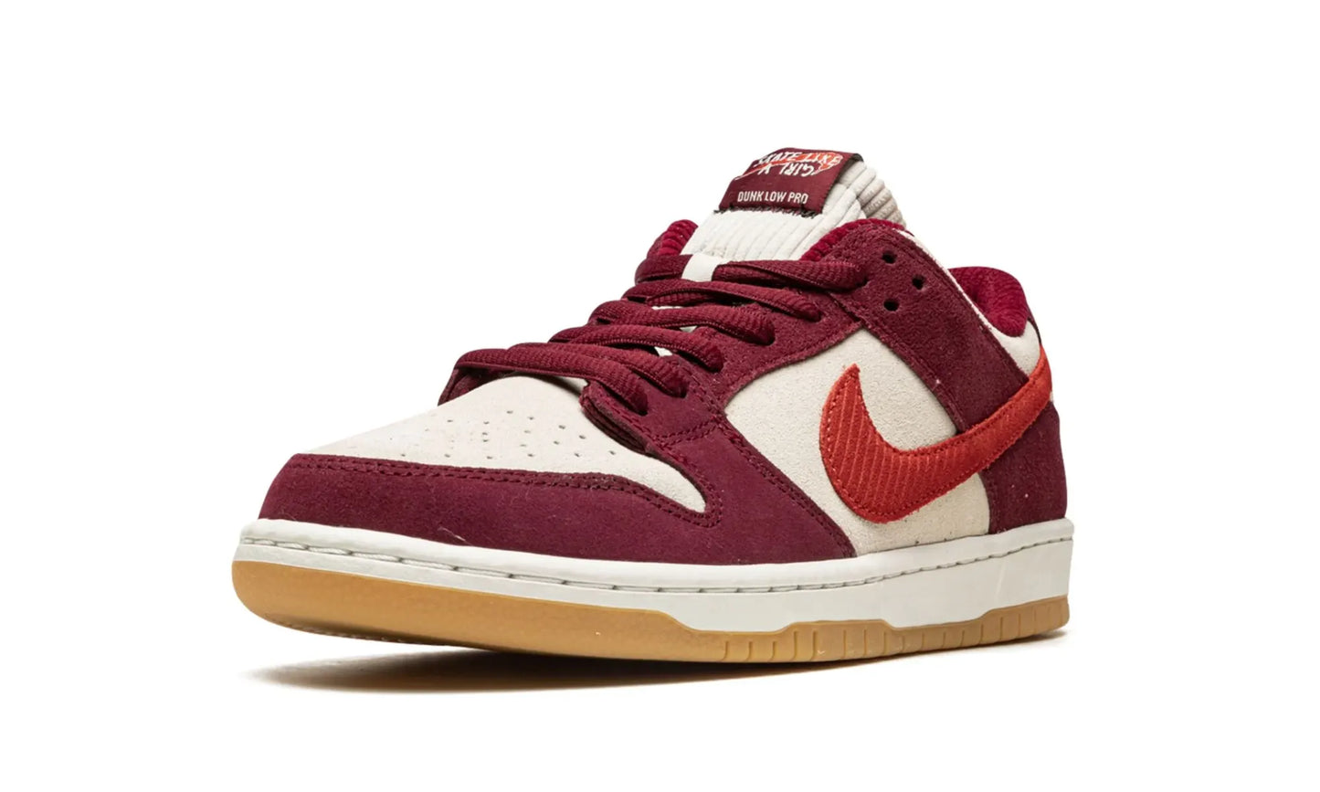 Nike SB Dunk Low Skate Like a Girl