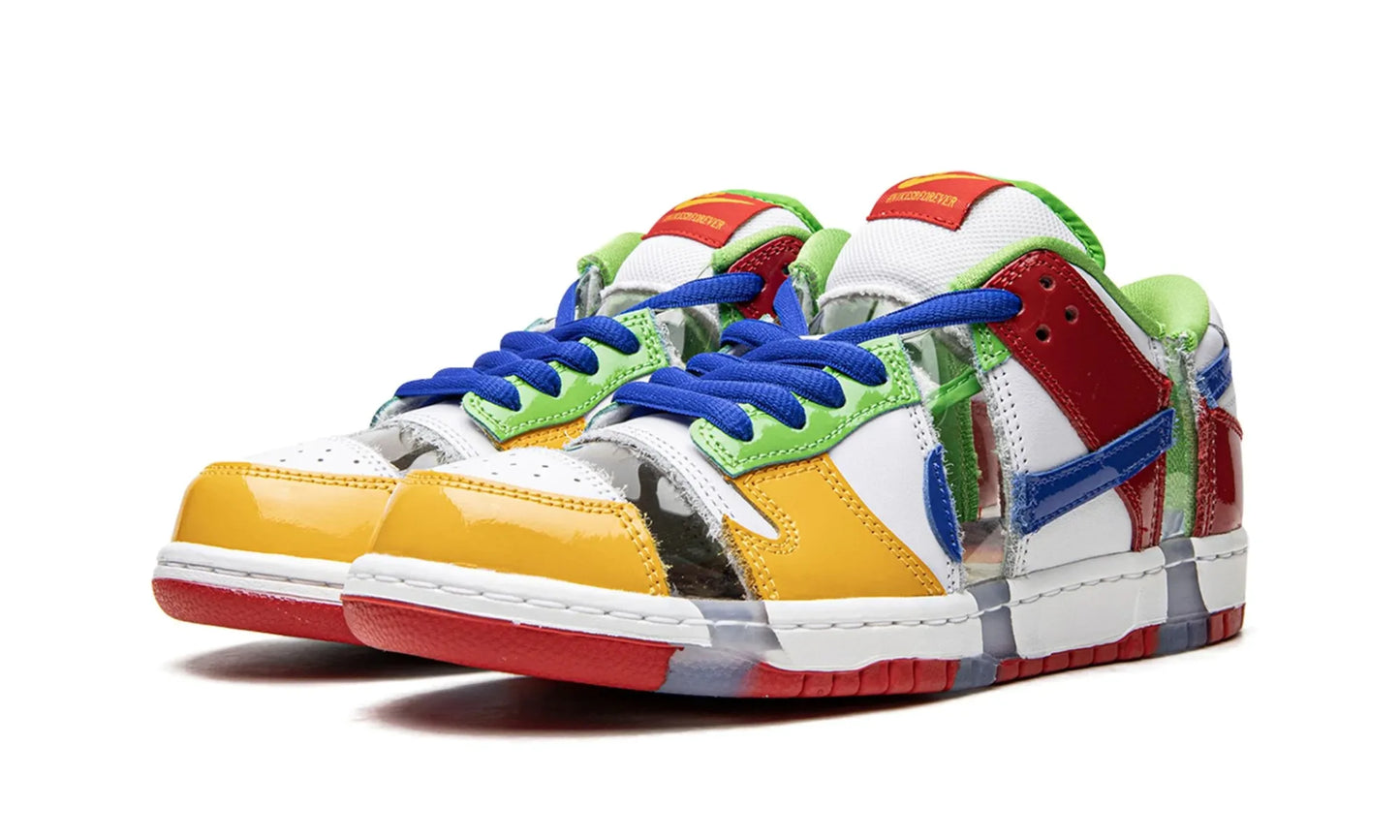 Nike SB Dunk Low Sandy Bodecker