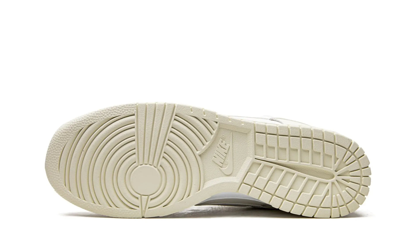 Nike Dunk Low Coconut Milk