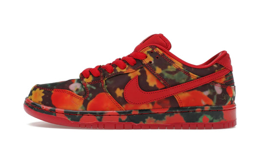 Nike SB Dunk Low The Wizard of Oz Poppy Field