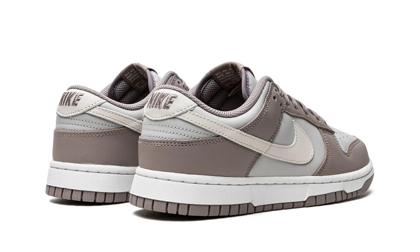 Nike Dunk Low Bone Beige (W)