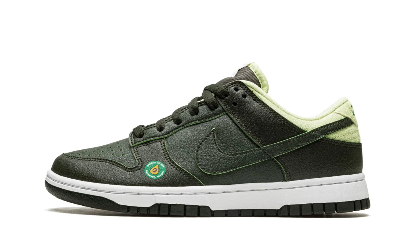 Nike Dunk Low Avocado (W)