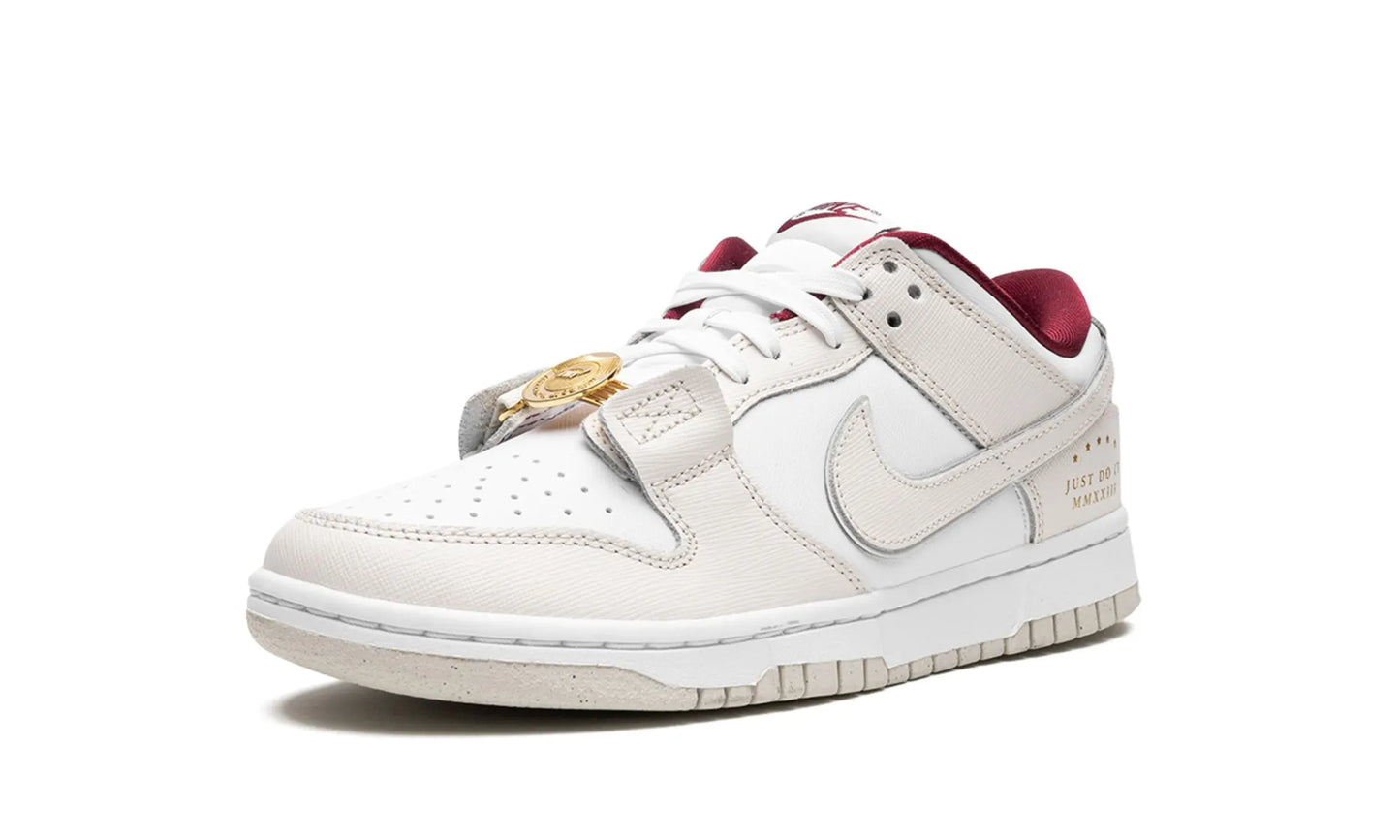 Nike Dunk Low SE Just Do It White Phantom (W)