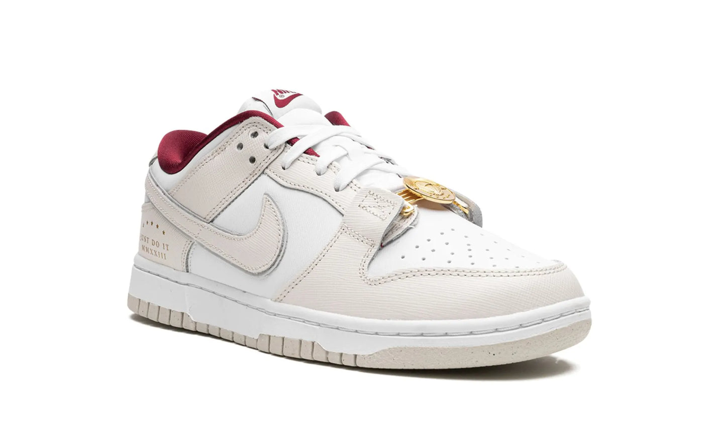 Nike Dunk Low SE Just Do It White Phantom (W)