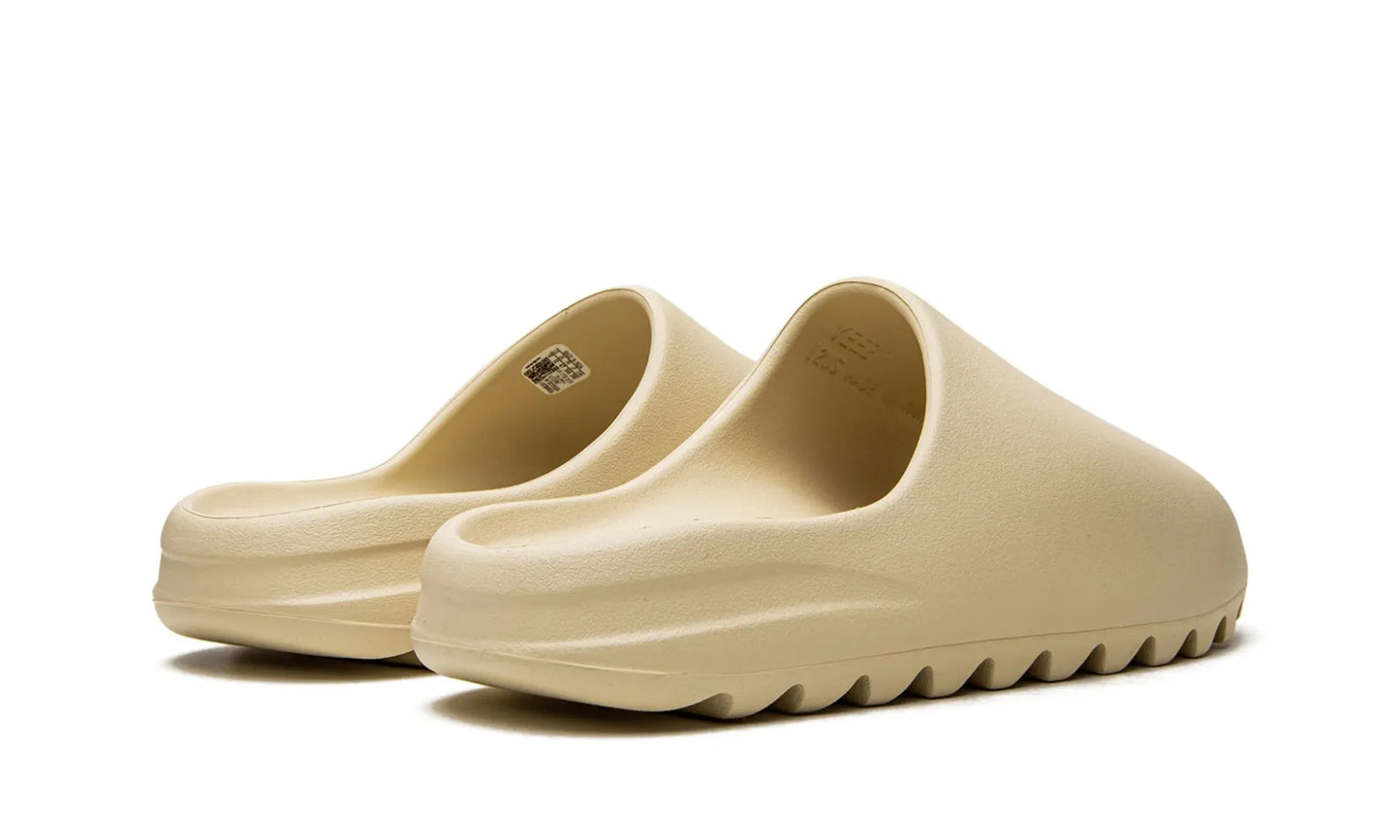 Adidas Yeezy Slide Bone (2022/2023 Restock)