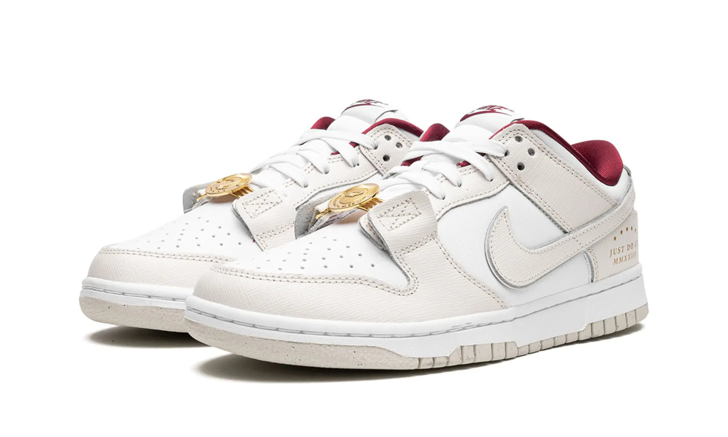 Nike Dunk Low SE Just Do It White Phantom (W)