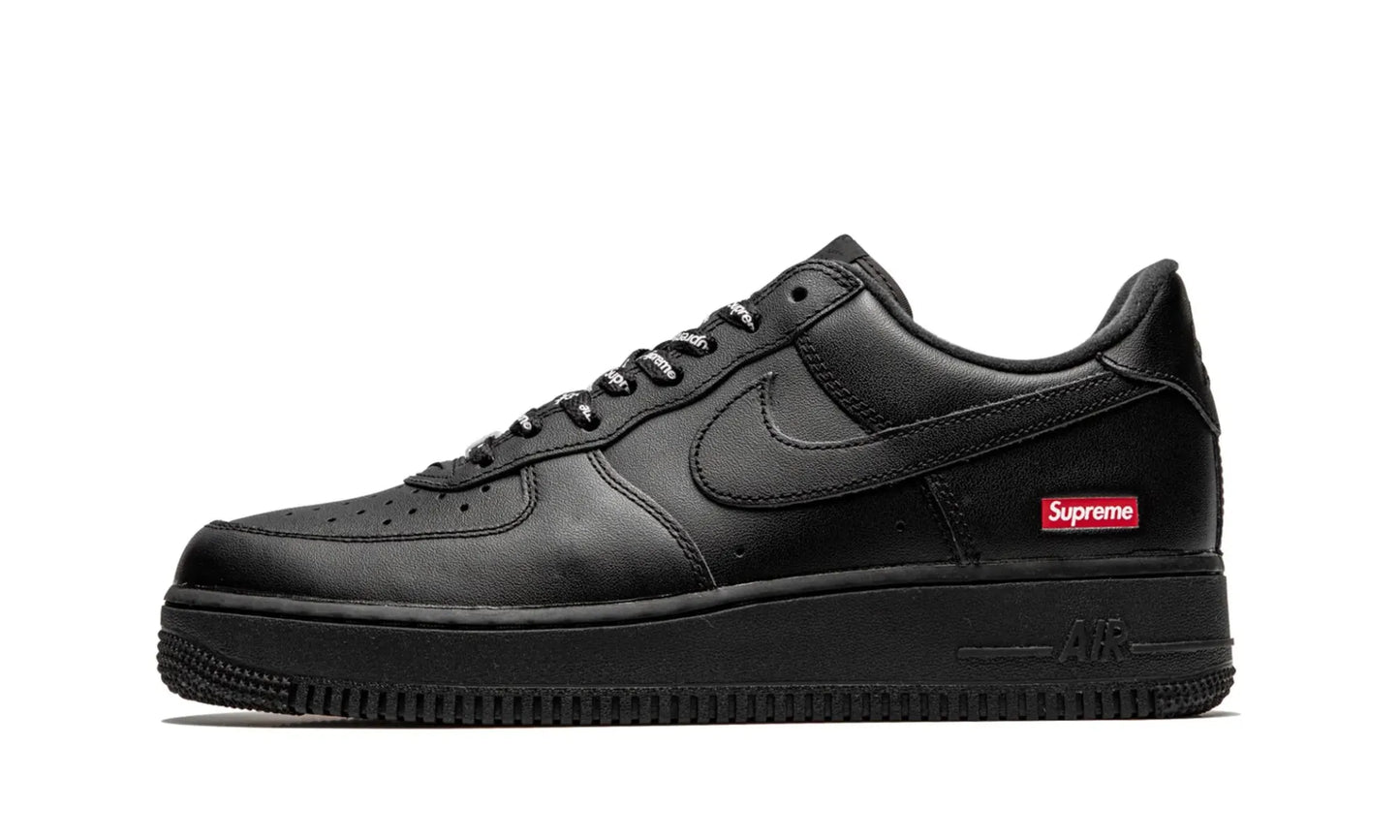 Nike Air Force 1 Low Supreme Black