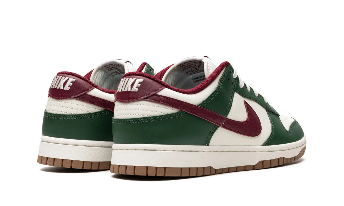 Nike Dunk Low Gorge Green