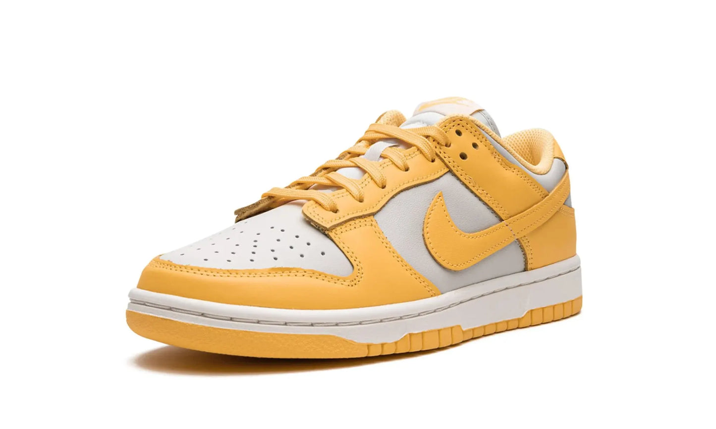 Nike Dunk Low Citron Pulse (W)